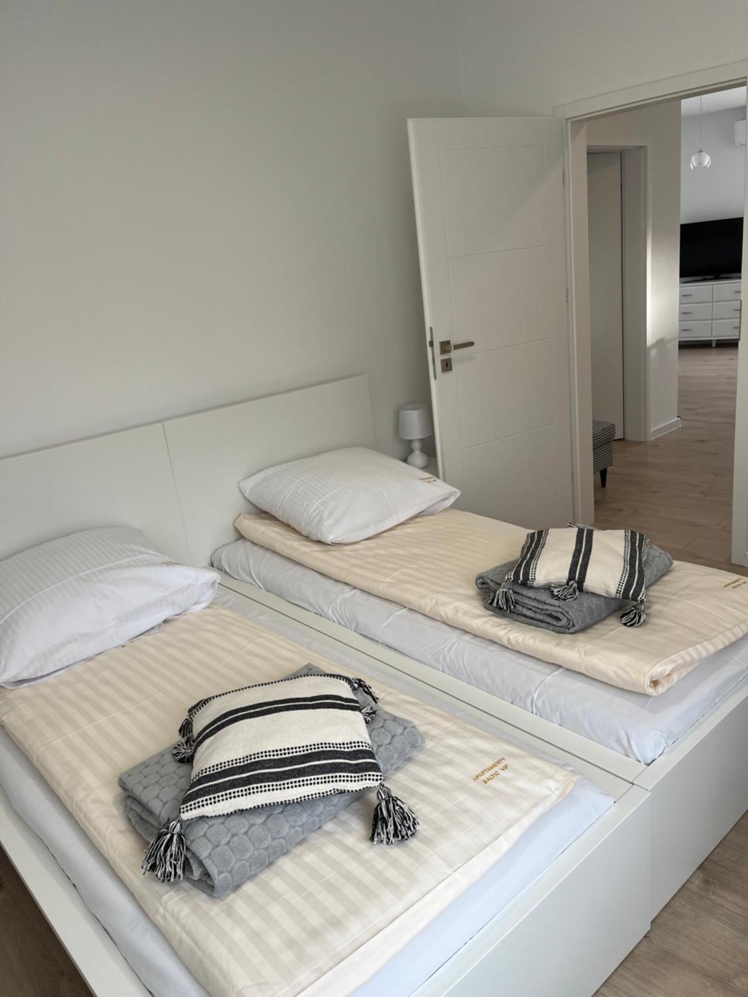 Baltic Vip Nowe Apartamenty Blisko Plazy Rewal Extérieur photo